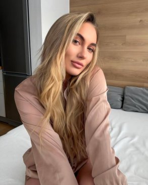 Алина, 22