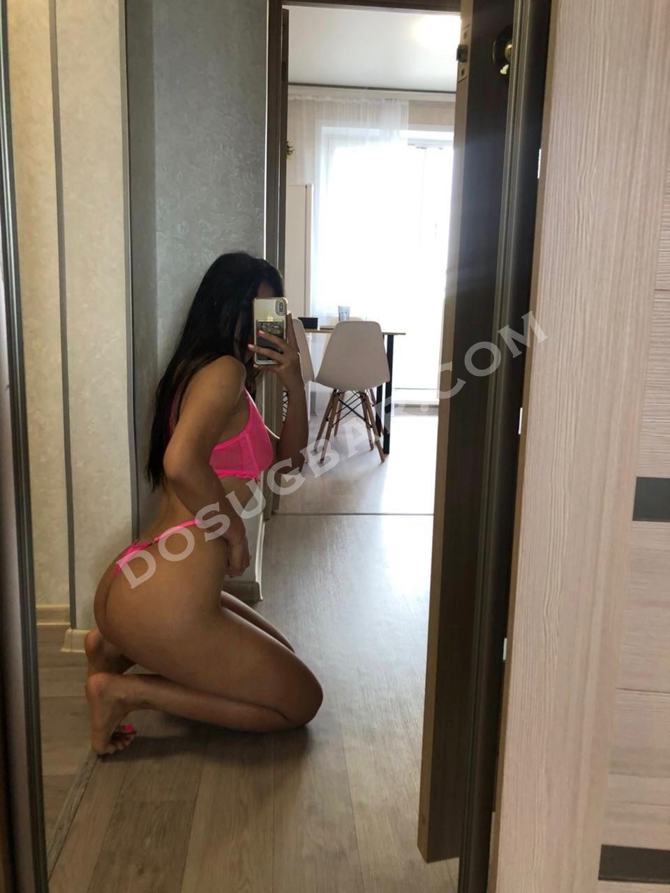 Ника, 23