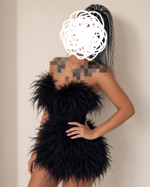 Alya, 33